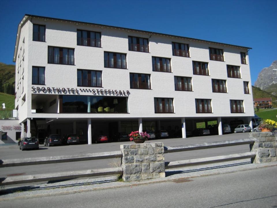 Aussenansicht Hotel Steffisalp