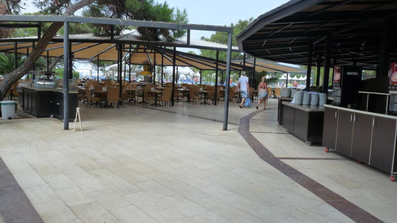 Snack-Bar 12:30 bis 16:00 Uhr Turquoise Hotel