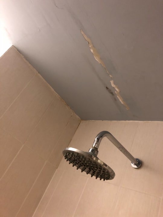 Zimmer Hotel Montra Resort & Spa