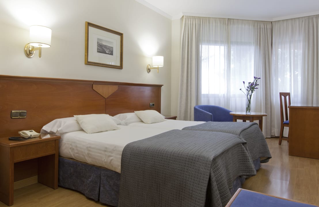 Zimmer Hotel Porcel Alixares