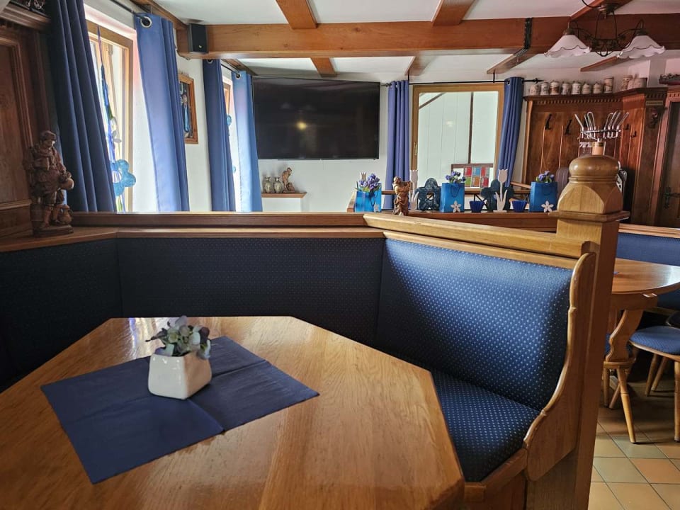 Gastro Pension Burger - Bed & Breakfast