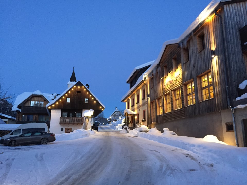 Außenansicht Hotel Fahrnberger