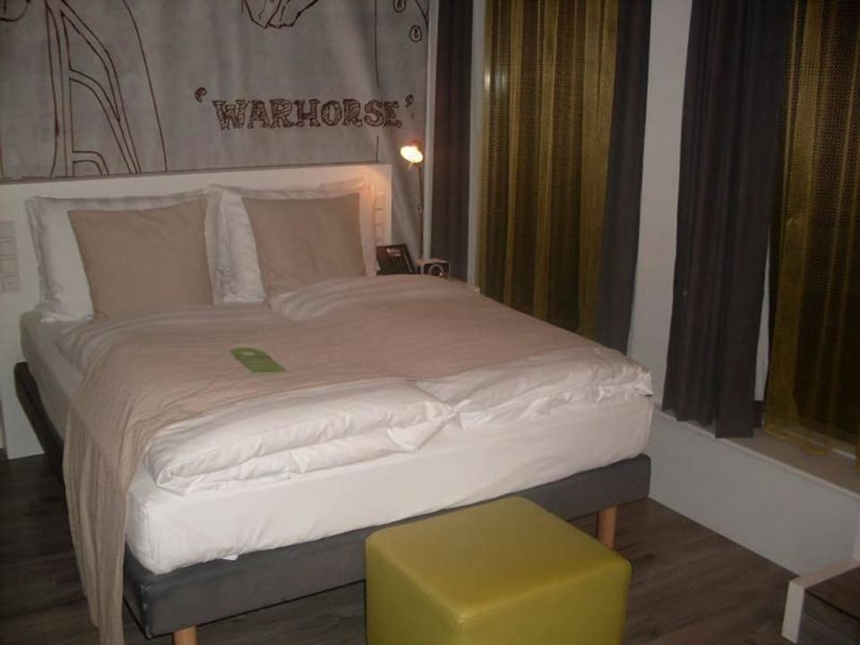 Doppelbett Hotel Indigo Berlin - Ku'damm