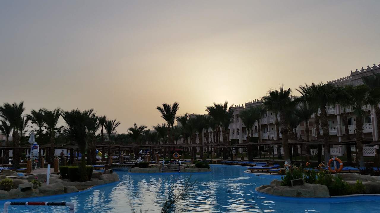 Nice time Pickalbatros Palace Resort