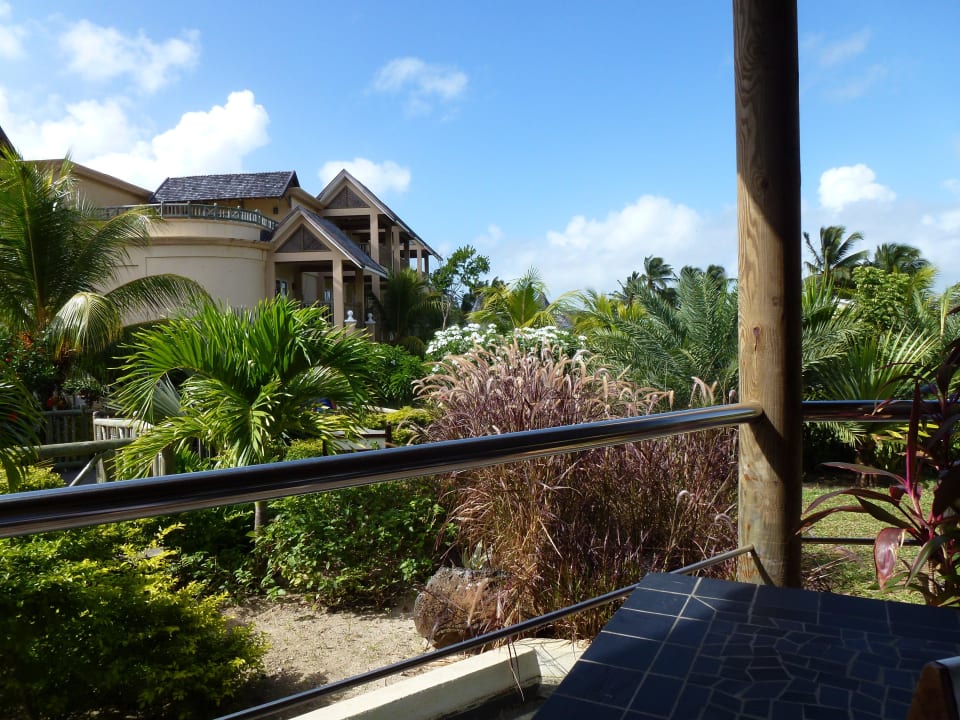 Blick vom Aussenbereich Speisesaal Jalsa Beach Hotel & Spa