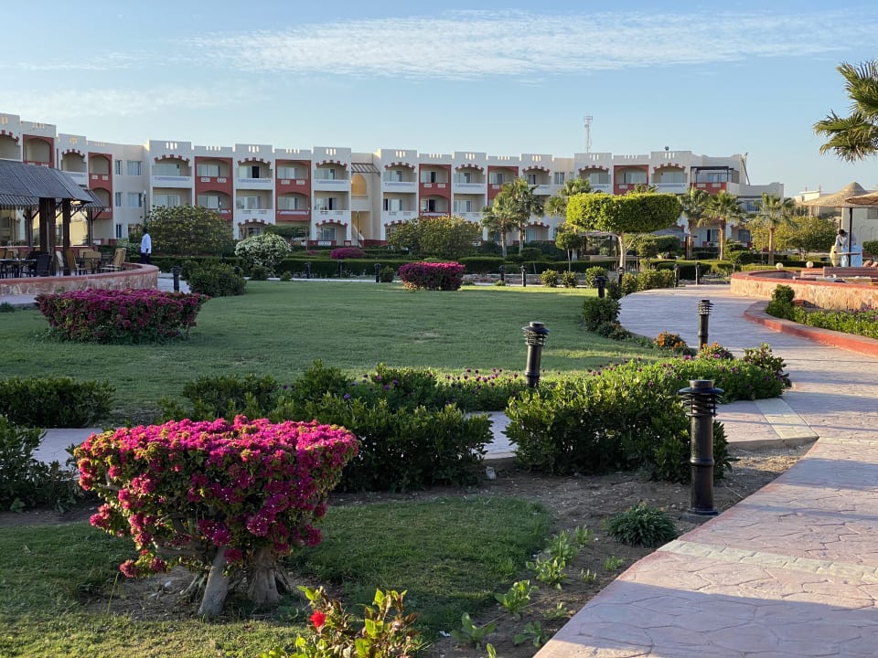 Gartenanlage Bliss Nada Beach Resort