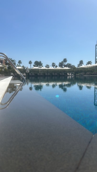 Pool Jacaranda Luxury Resort