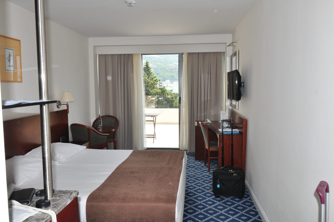 Zimmer Iberostar Waves Bellevue