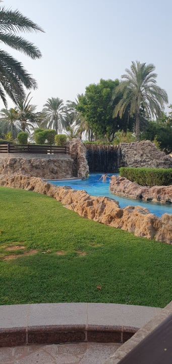 Pool Emirates Palace Mandarin Oriental