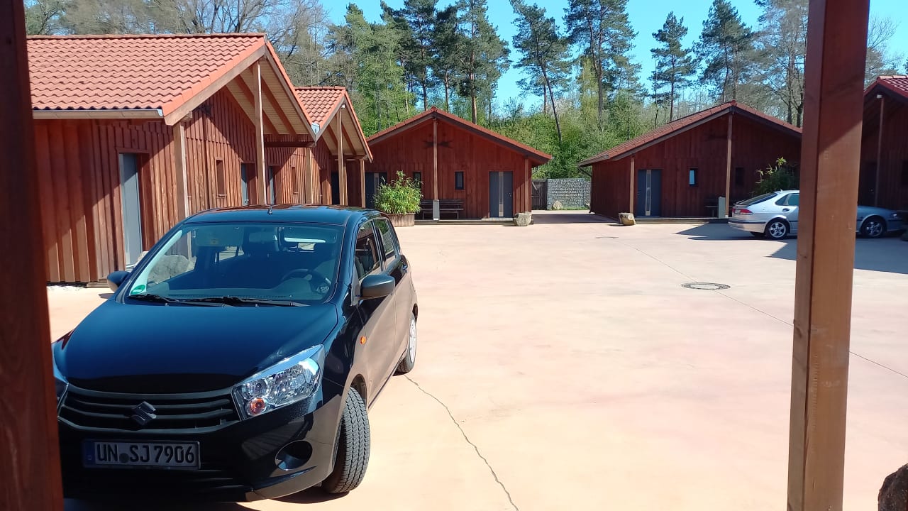 Außenansicht Hotel Roadcamp