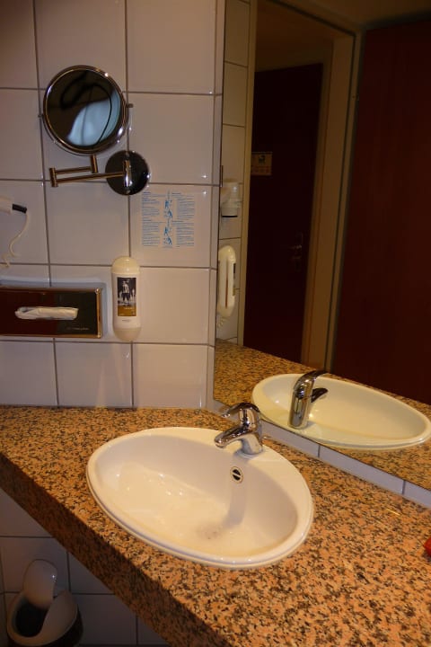 Bad AKZENT Hotel Aufkirchen