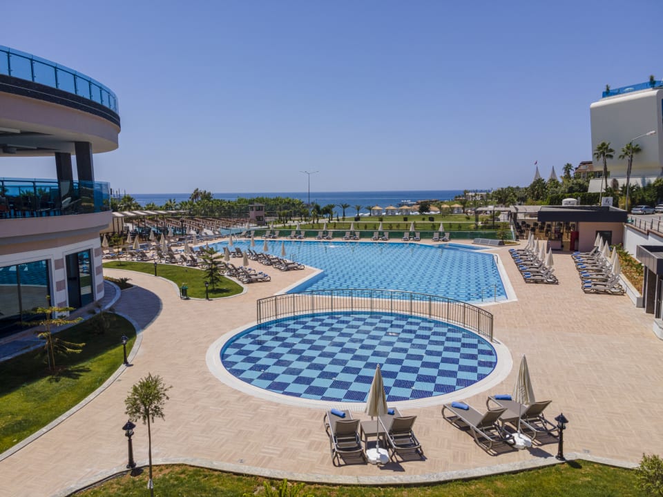 Pool Lonicera Premium - Ultra All Inclusive