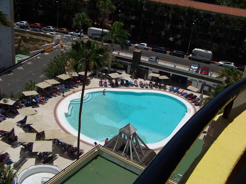 Pool allsun Hotel Lucana