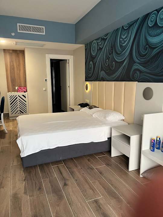 Zimmer Dream Water World