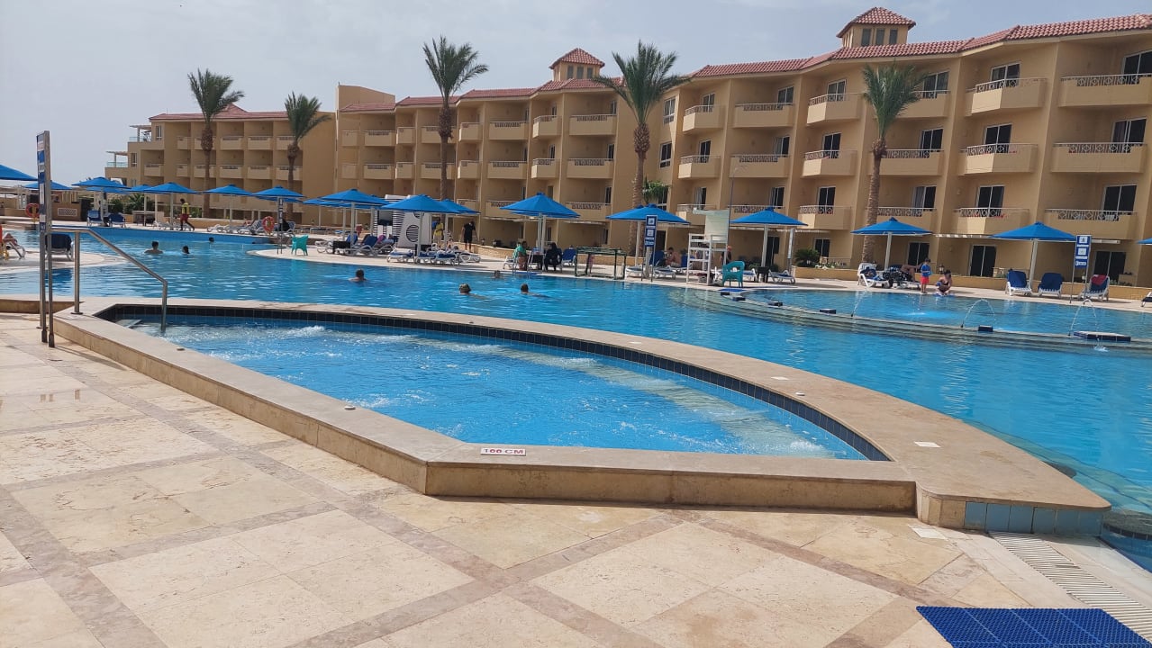 Pool Amwaj Beach Club Abu Soma Resort
