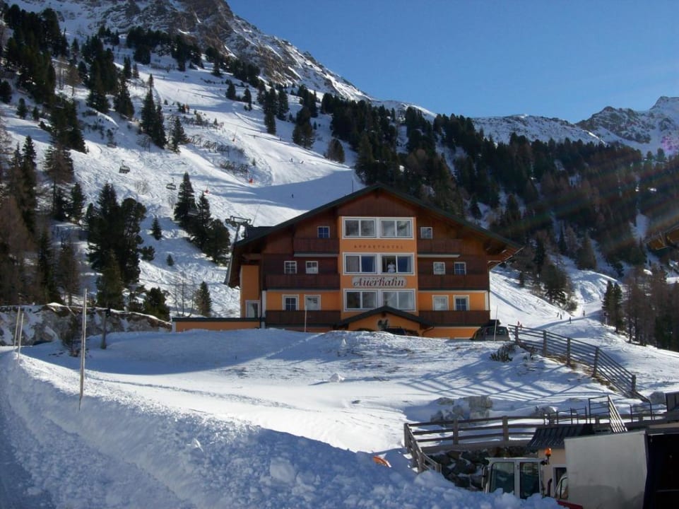 Strahlender Sonnenschein Hotel & Appartement Auerhahn