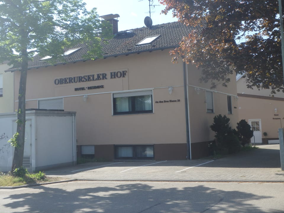 Außenansicht Hotel-Residenz Oberurseler Hof