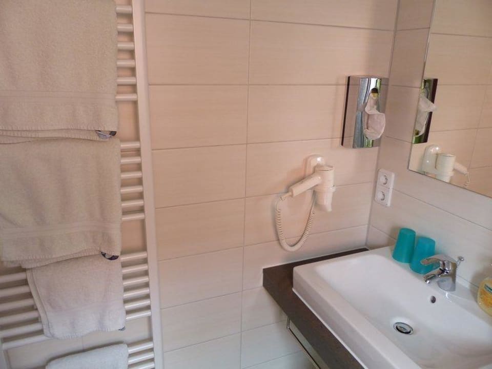 Neues Bad Pension am Rathaus