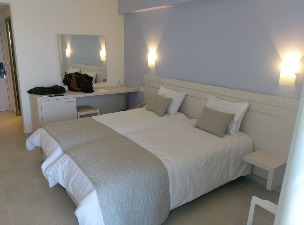 Normales Doppelzimmer  Rhodos Horizon Resort
