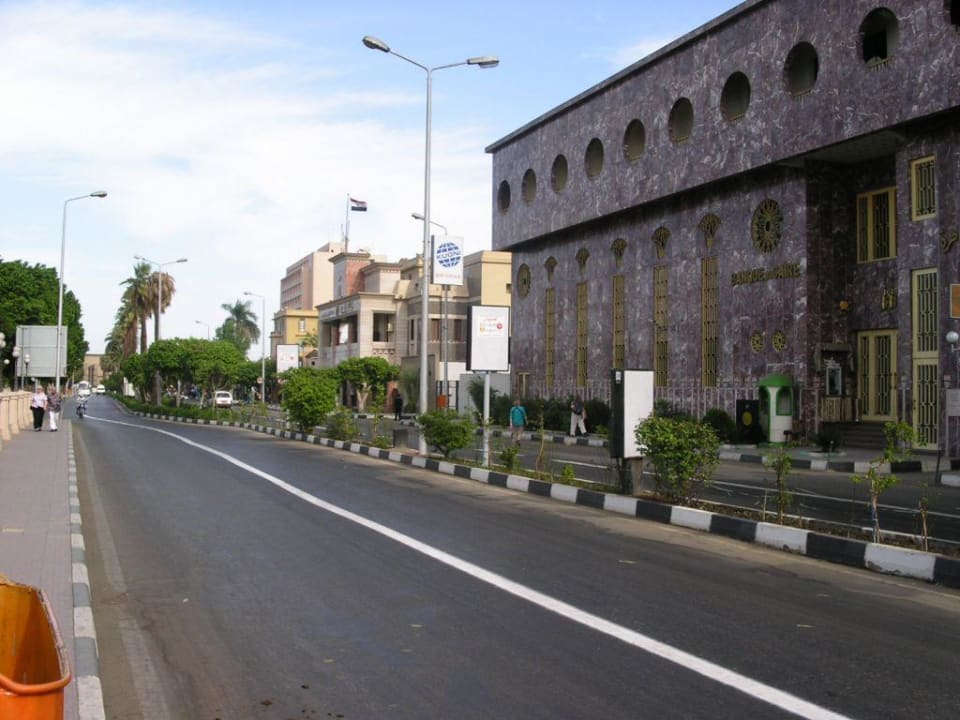 Strassenansicht Hotel Tutotel