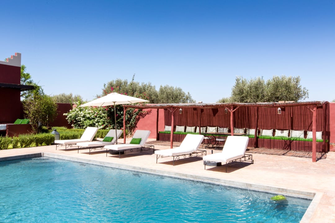 Picine privative Domaine du Douar