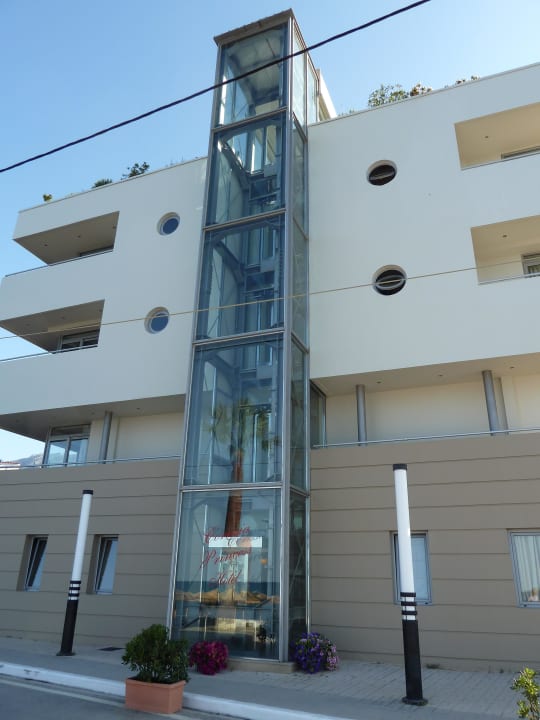 Außenansicht Aufzug Hotel Corissia Princess