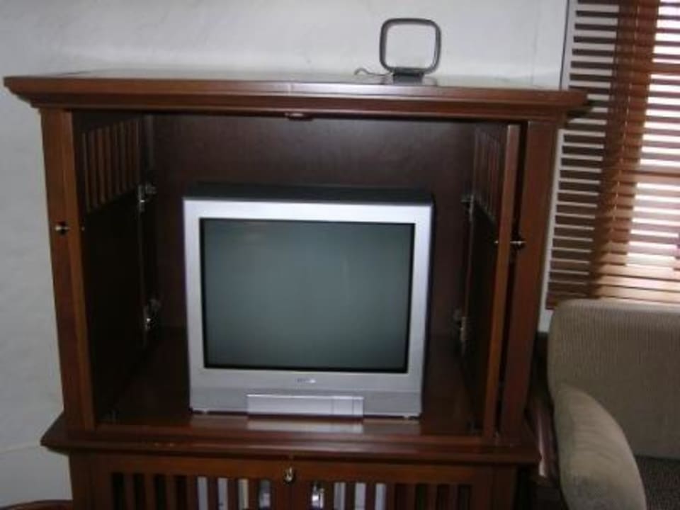 Fernseher Sheraton Maldives Full Moon Resort & Spa