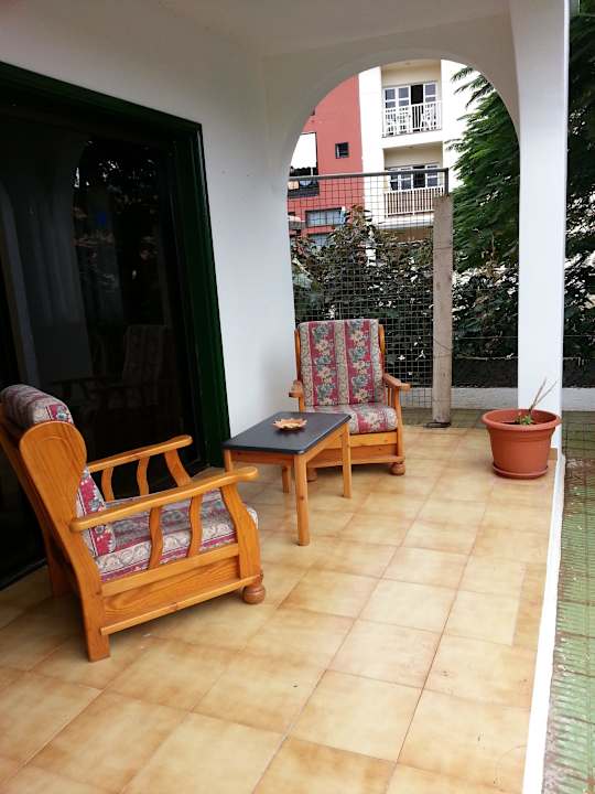 Terraza cubierta Apartments Los Medanos