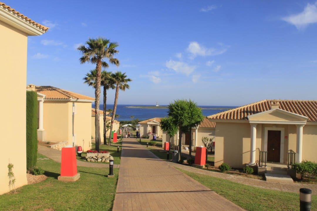 Blick auf Bungalows TUI KIDS CLUB Punta Prima
