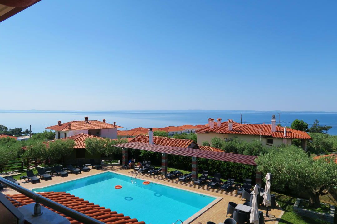 Ausblick SUNDAY RESORT Studios and Apartments