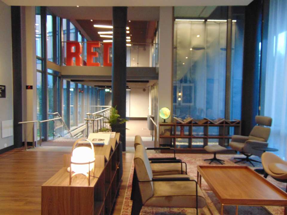Lobby Radisson RED, Oslo Airport
