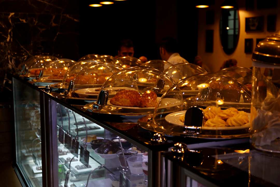 Gastro Acanthus Cennet Barut Collection