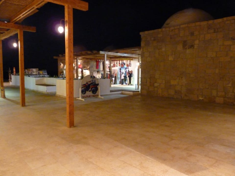 Einkaufsmeile Hotel Gorgonia Beach Resort