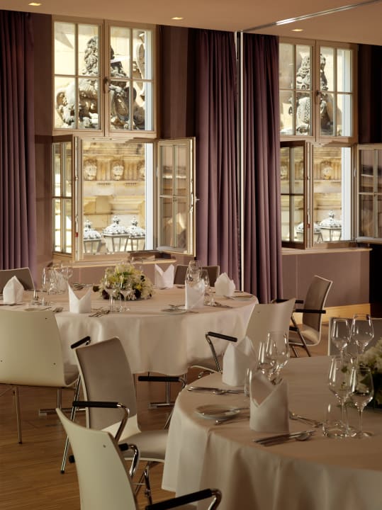 Restaurant HYPERION Hotel Dresden am Schloss