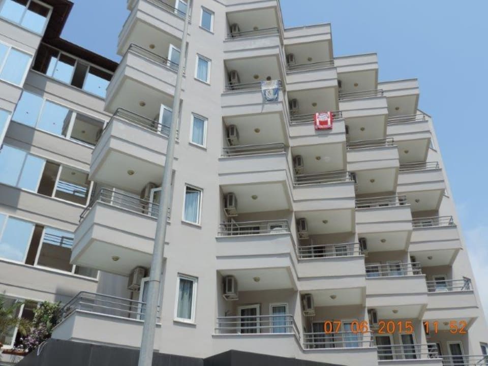 Blick aufs Hotel Hatipoglu Beach Hotel