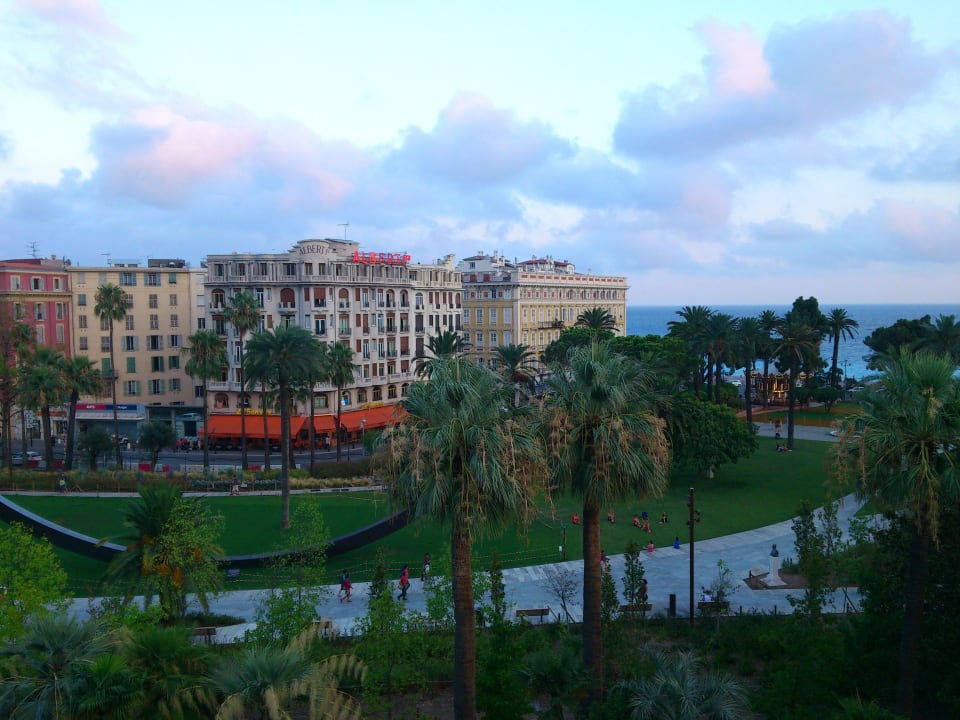 Blick vom Balkon B4 Nice Plaza