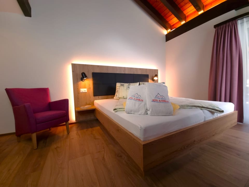 Zimmer Hotel Alpenblick Leukerbad-Therme