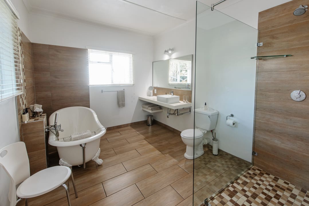 Zimmer Ballinderry, The Robertson Guest House