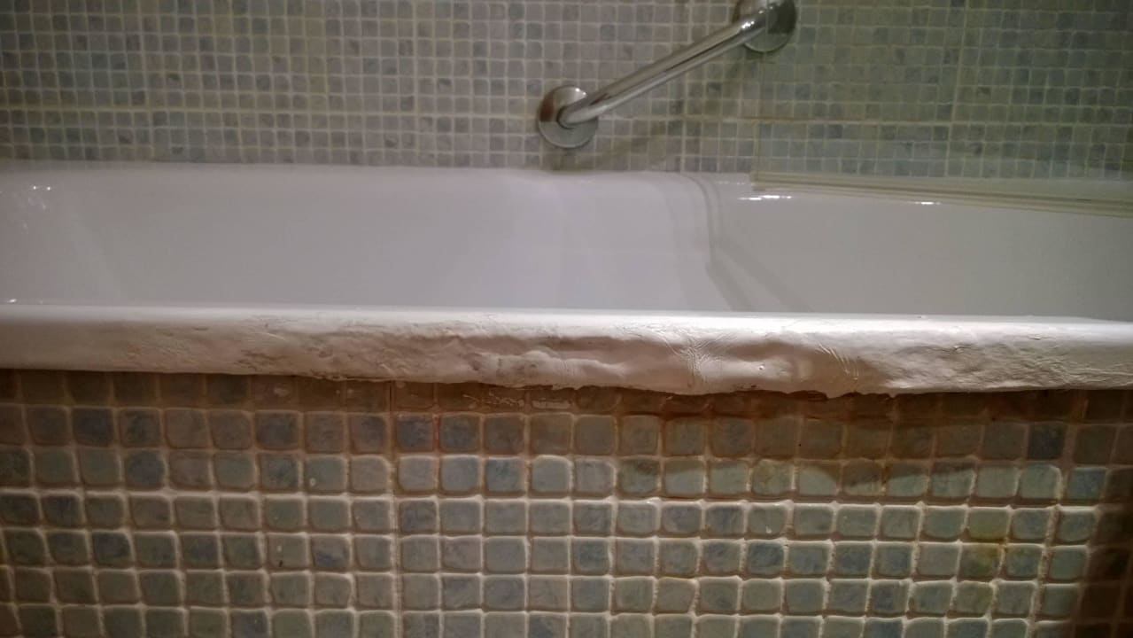 Badewanne in einem 4-Stern Hotel SBH Club Paraiso Playa