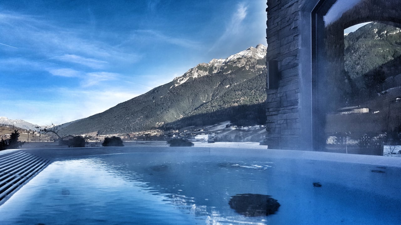 Pool Alpeiner Nature Resort Tirol