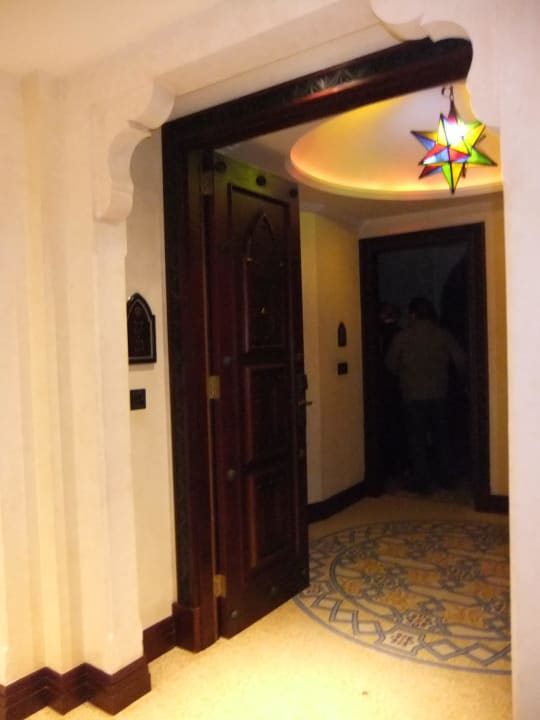 Zimmereingang Jumeirah Mina Al Salam