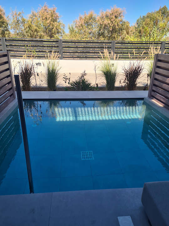 Zimmer Mosay All Suite Hotel