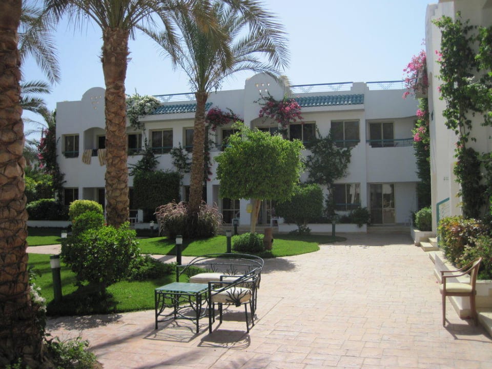 Außenansicht Hotel Falcon Hills