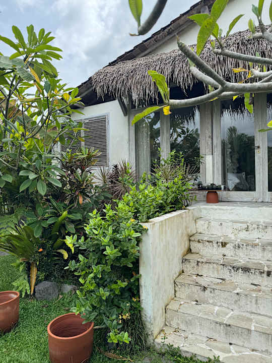 Außenansicht Villa Wunderbare antike Limasan