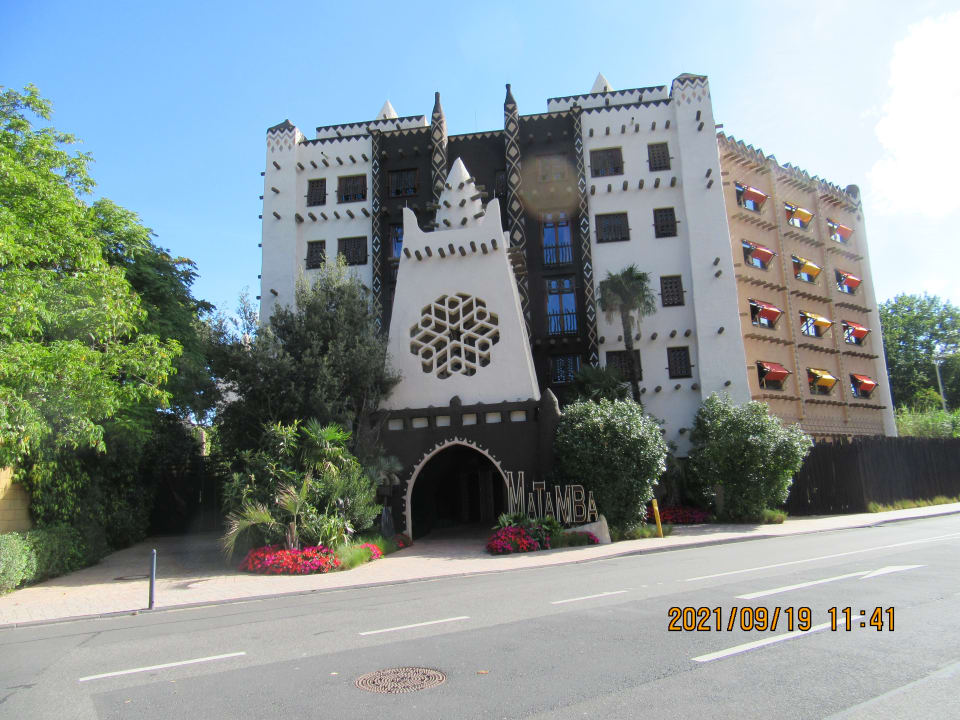 Außenansicht Hotel Matamba - Phantasialand Erlebnishotel