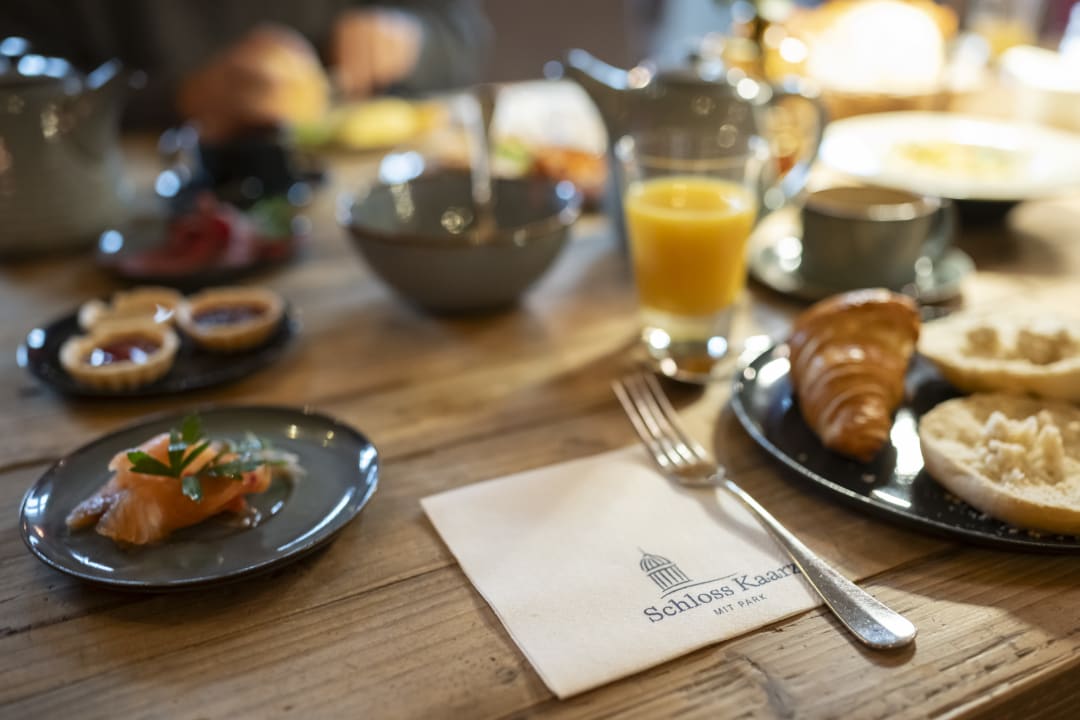 Gastro Hotel Schloss mit Park Kaarz