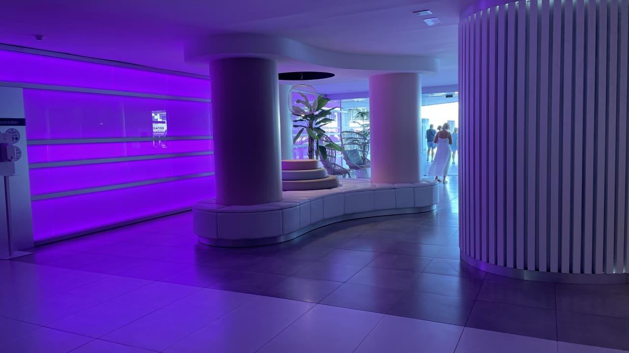 Lobby Hotel Garbi Ibiza & Spa
