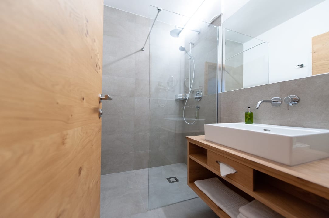 Zimmer Alpines Gourmet Hotel Montanara