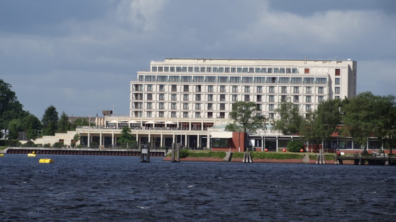 Außenansicht ATLANTIC Hotel Wilhelmshaven