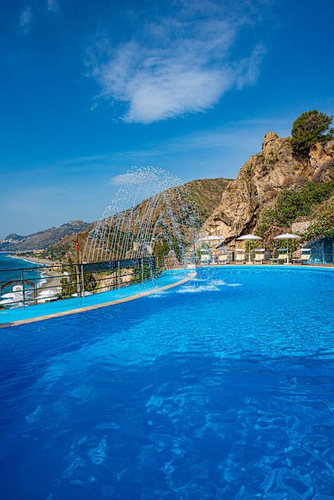 Pool Baia Taormina - CDSHotels